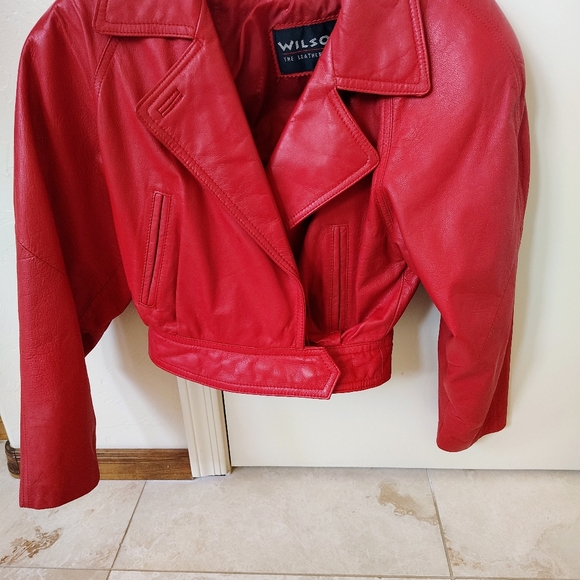 Vintage Wilson Women's Vibrant Red Leather Jacket Size XS - Picture 6 of 13